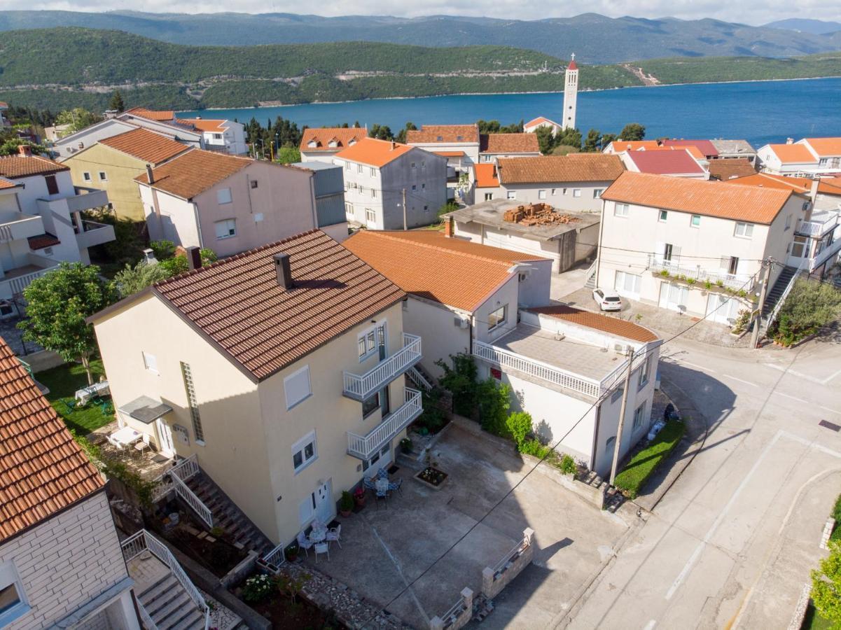 Apartmani Frane Неум Экстерьер фото